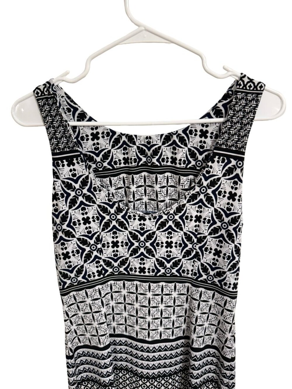 Tommy Bahama Maxi Dress XS Black White Geometric Print Liquid Knit Slinky Scoop - Picture 6 of 7